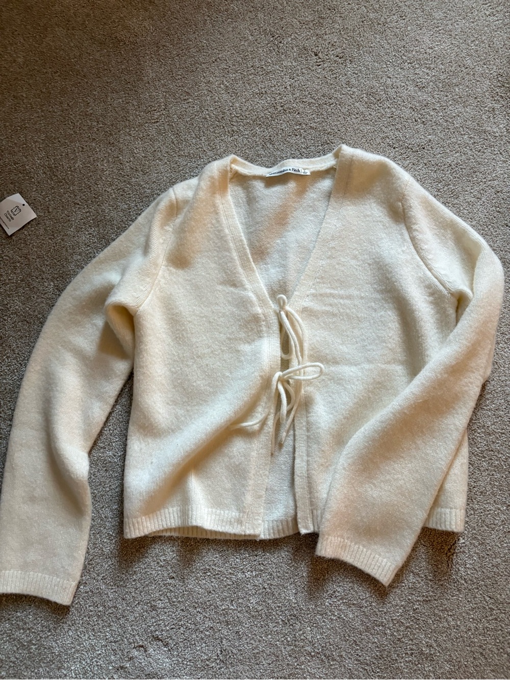 Abercrombie Front tie cardigan